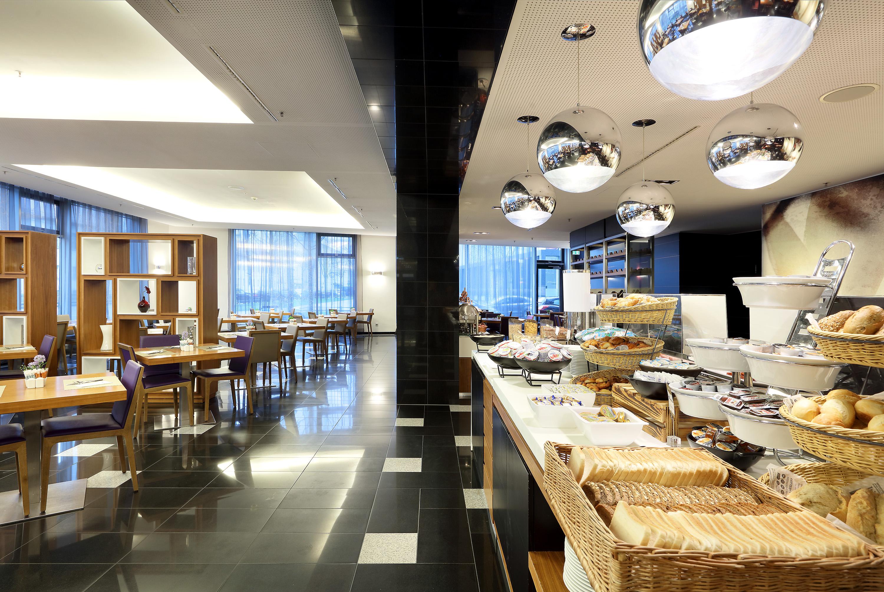 Eurostars Grand Central Мюнхен Екстериор снимка