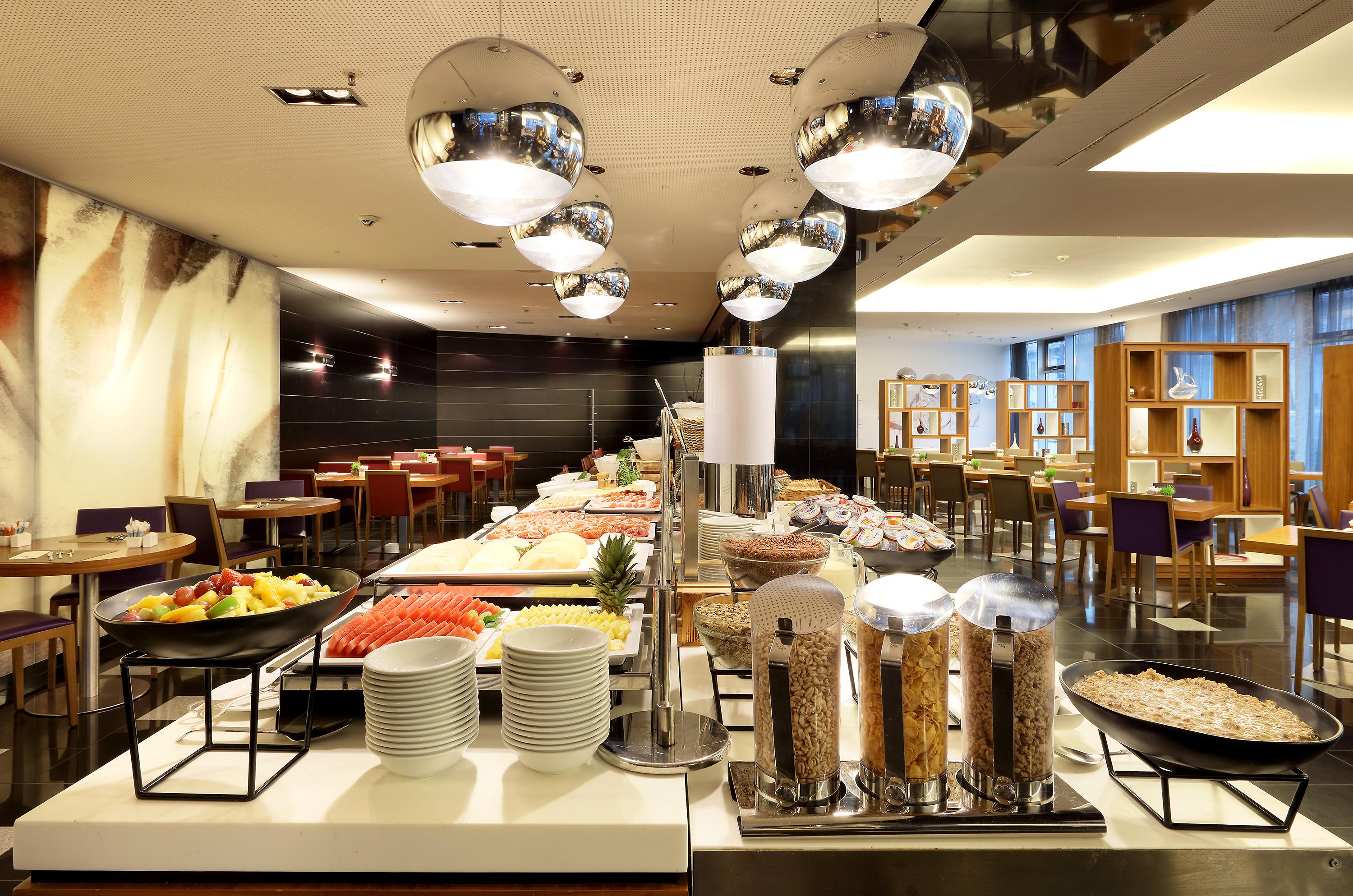 Eurostars Grand Central Мюнхен Екстериор снимка